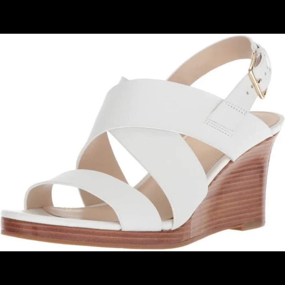 Cole Haan

Penelope Wedge Sandal